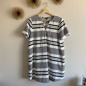 *HP 💖 Express Black and White Dress